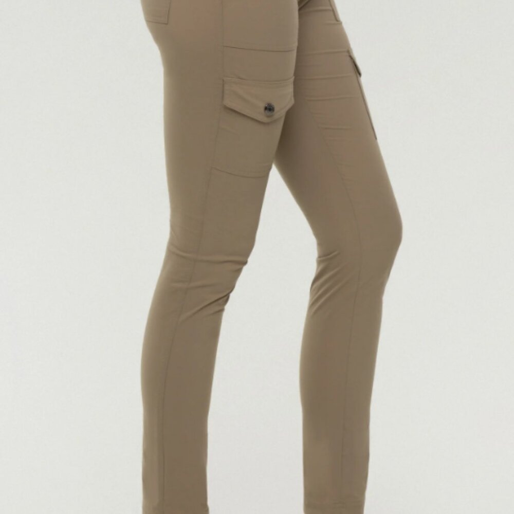 Anatomie Kate Travel Cargo Pants in Khaki M Medium